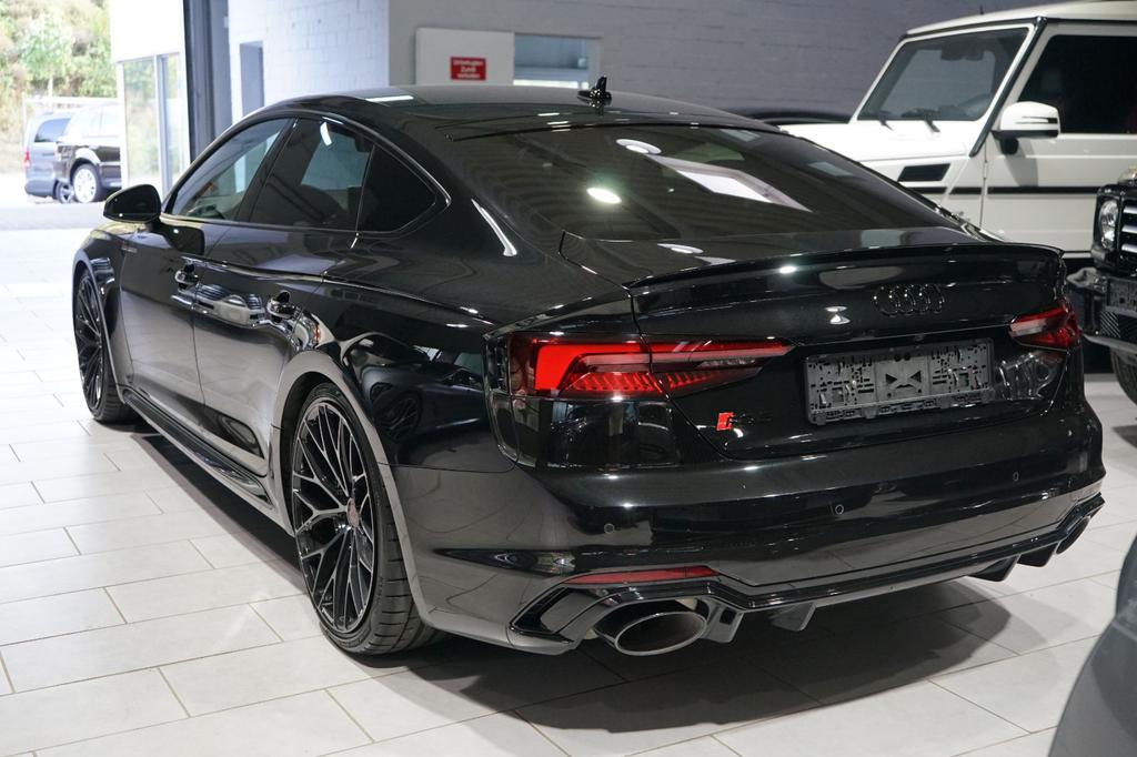 Audi RS5