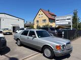 Mercedes-Benz S 300 - Mercedes-Benz S 300 mit Benzin-Antrieb