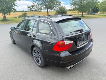BMW 330 - 4