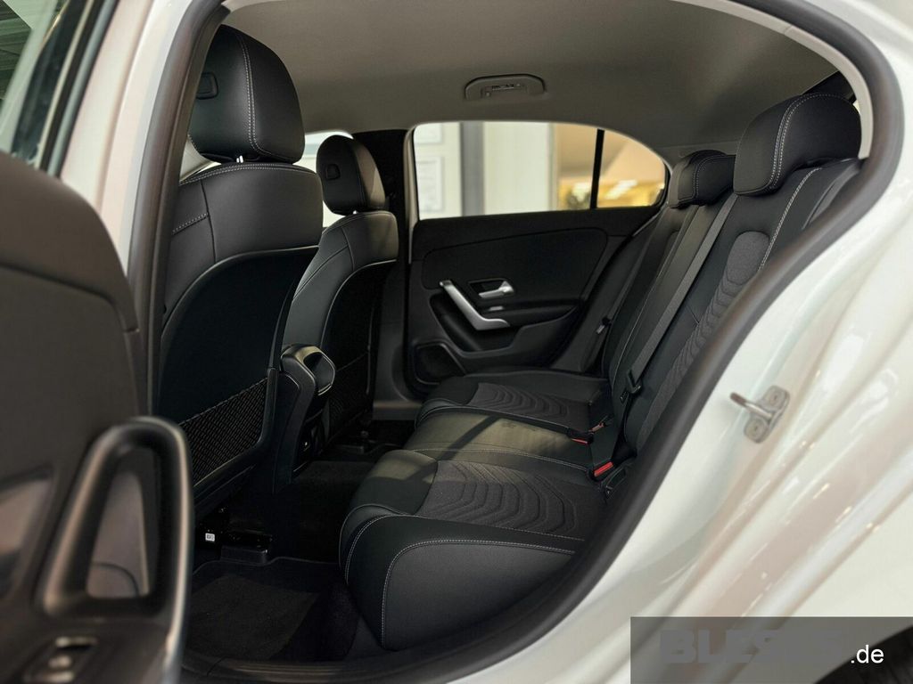 MERCEDES-BENZ A 180 – Bild 15