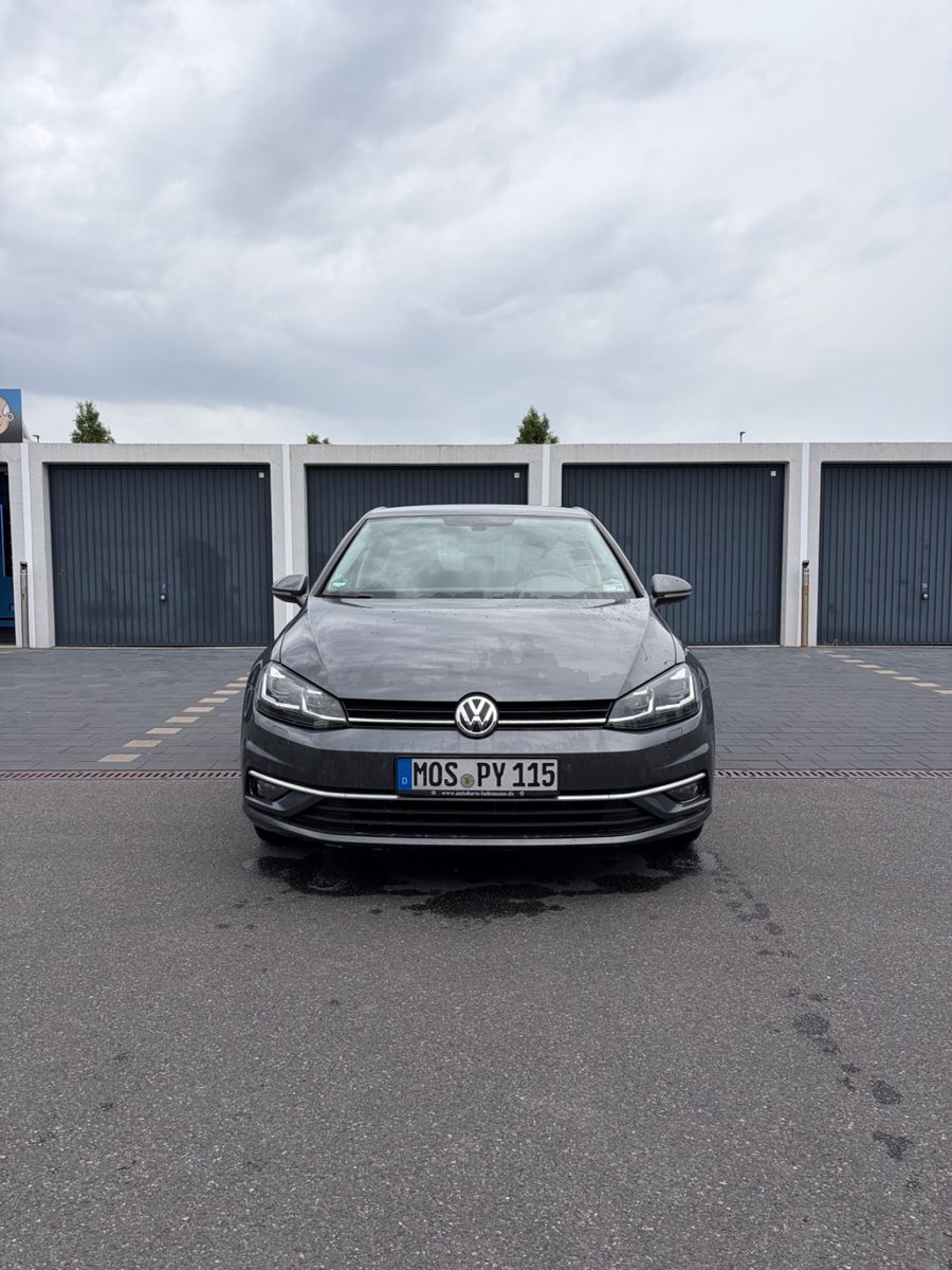 VW Golf