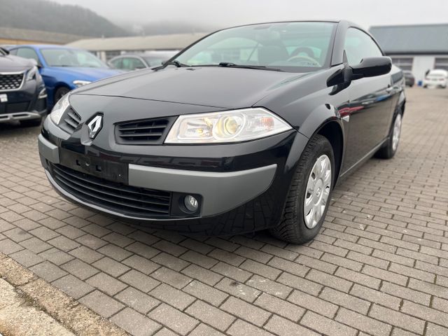 Renault Megane II Coupe / Cabrio Dynamique wenig KM