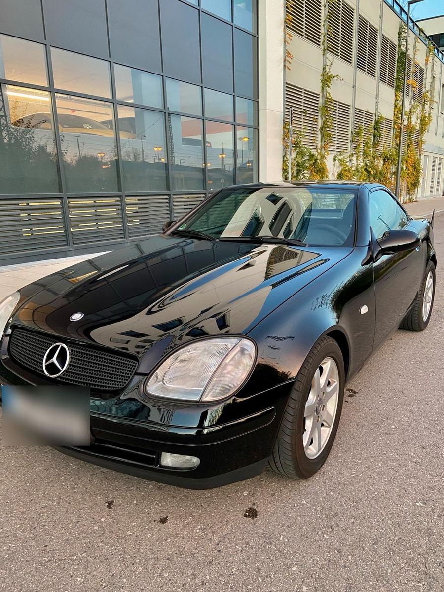 Mercedes-Benz SLK 200