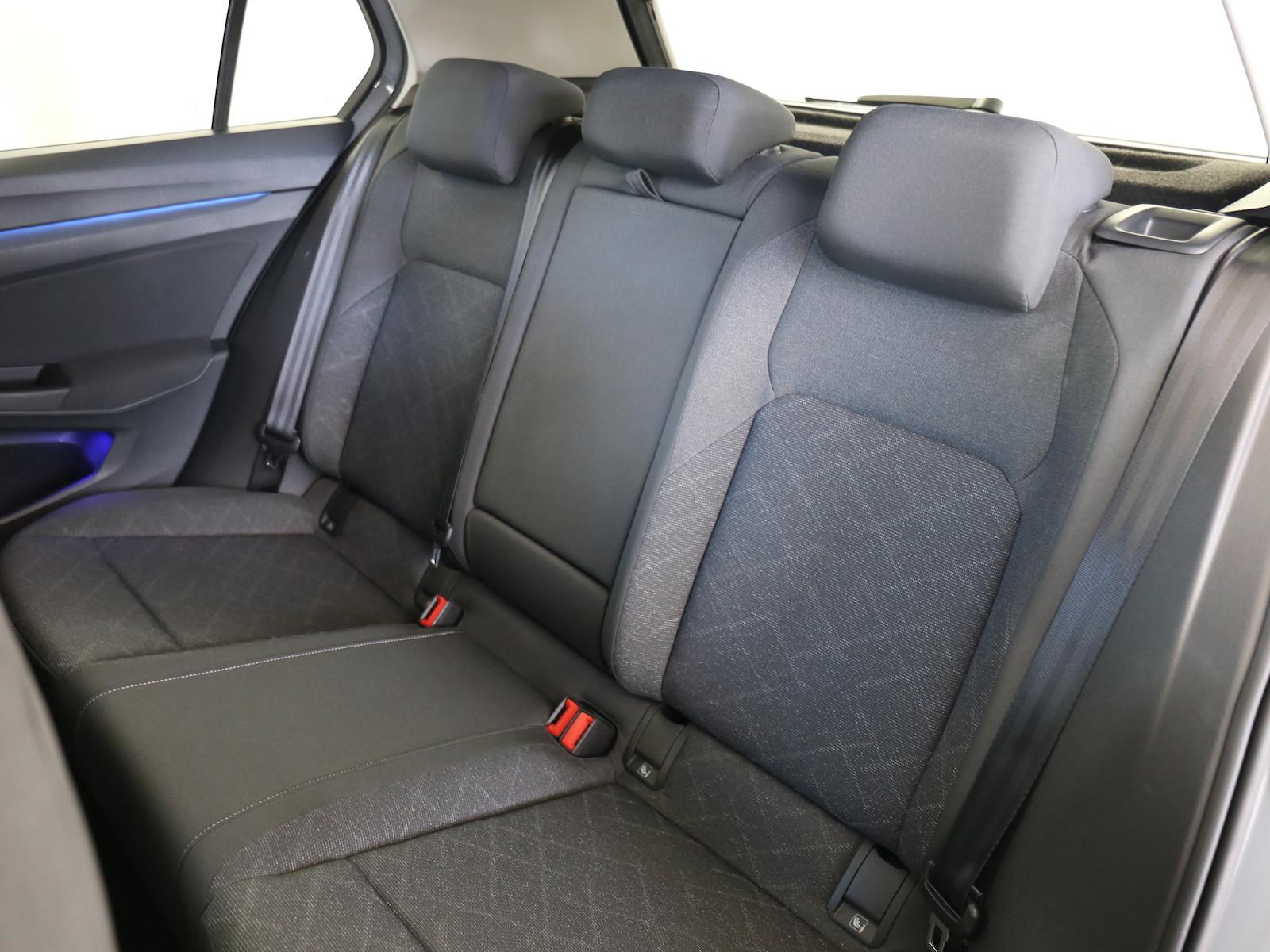 Volkswagen Golf Life 2.0TDI LED NAVIGATION PRO SHZ ACC APP, миниатюра 11
