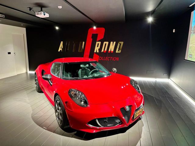Alfa Romeo 4C Coupe 1750 tbi 240cv tct launche e
