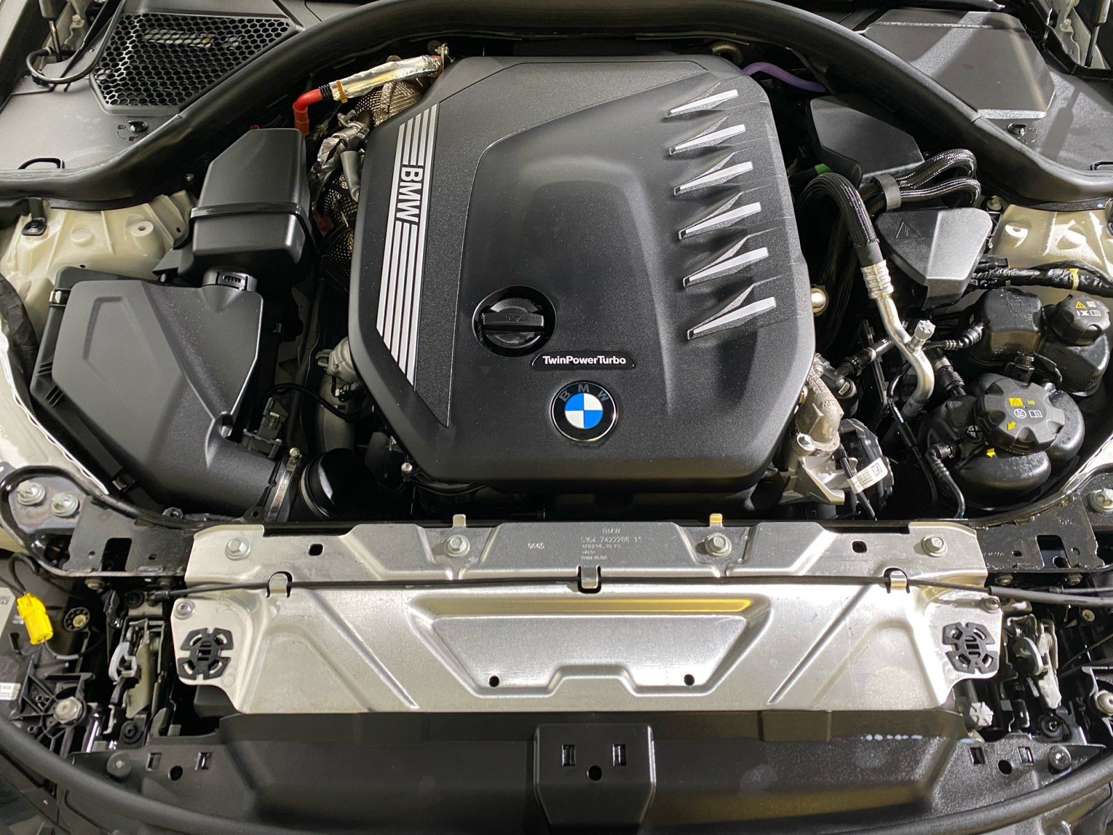 BMW 330 - Bild 17