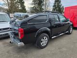 Nissan Navara Pickup Double Cab LE 4X4 Hardtop - gebrauchte Nissan Navara aus dem Jahr 2009