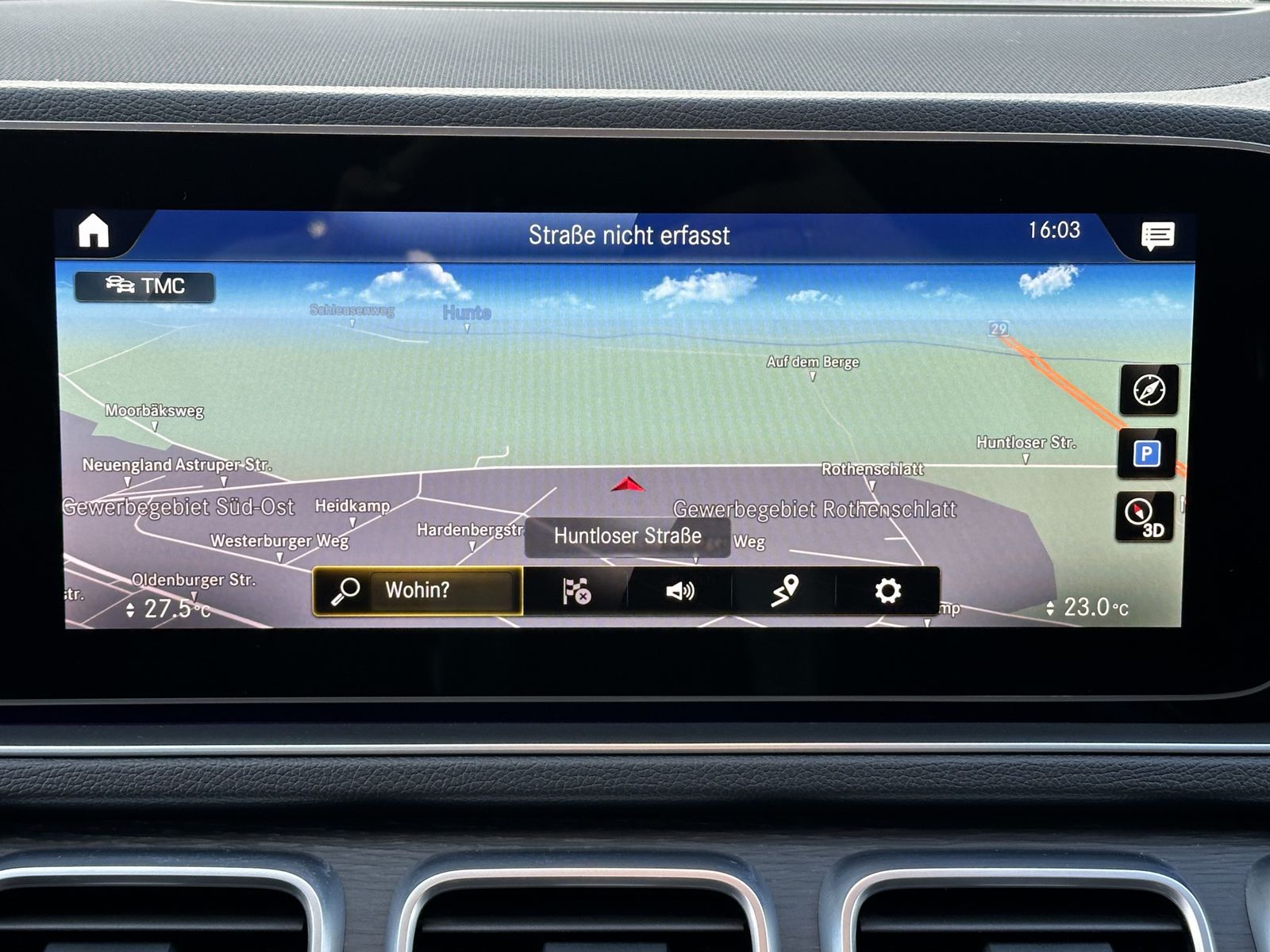Fahrzeugabbildung Mercedes-Benz GLE 350de 4M AMG-Line NAV+LED+AHK+PANO+360°+21ZO