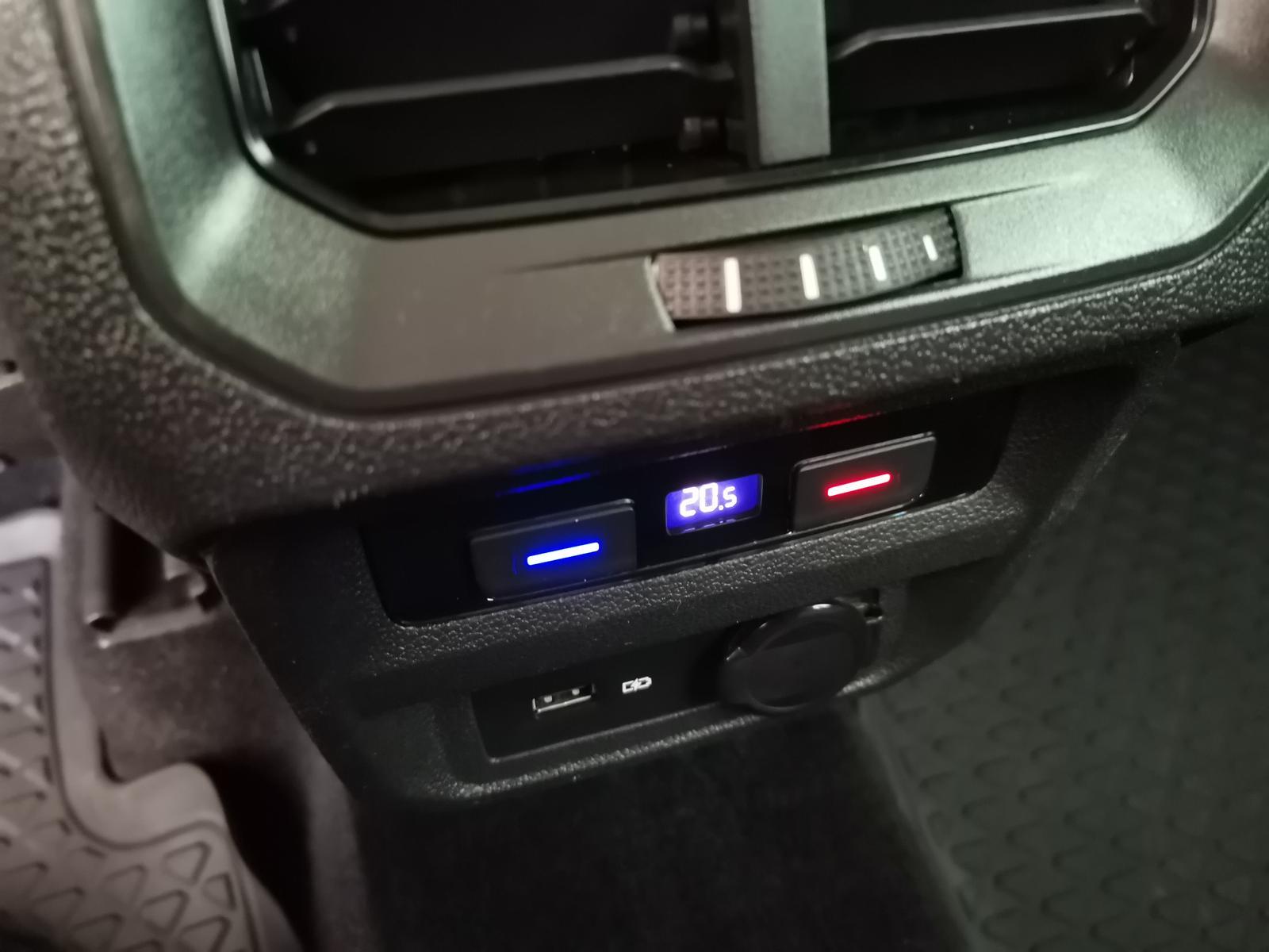 Volkswagen Tiguan 2.0 TSI DSG 4M Comfortline Winter Navi St, миниатюра 11