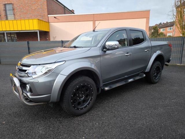 Mitsubishi L200 Top Doppelkabine 4WD Xenon-Navi-Leder-AHK