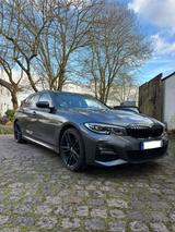 BMW 330e Touring M Sport Paket 1.Hand Unfallfrei