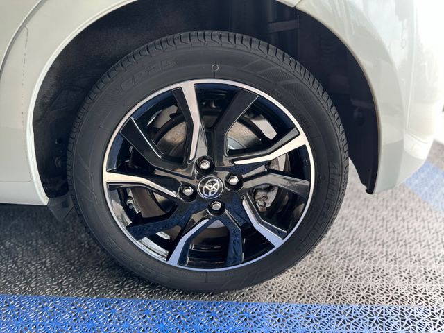 Toyota Yaris  Style Selection