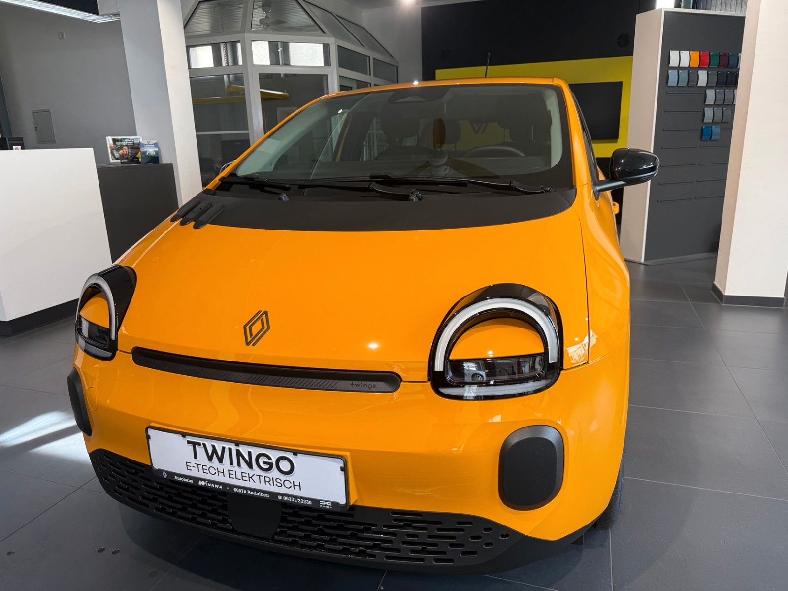 Renault Twingo EVOLUTION 80HP URBAN RANGE *SOFORT* imagem 2
