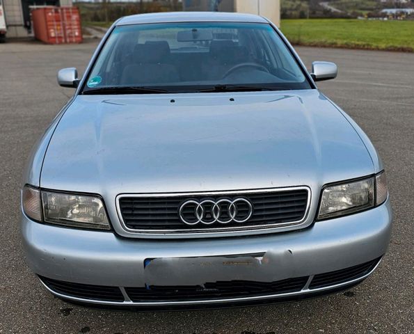 Audi A4 Automatik 1,8