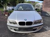 BMW E46 328 Touring - BMW 328 aus 2000