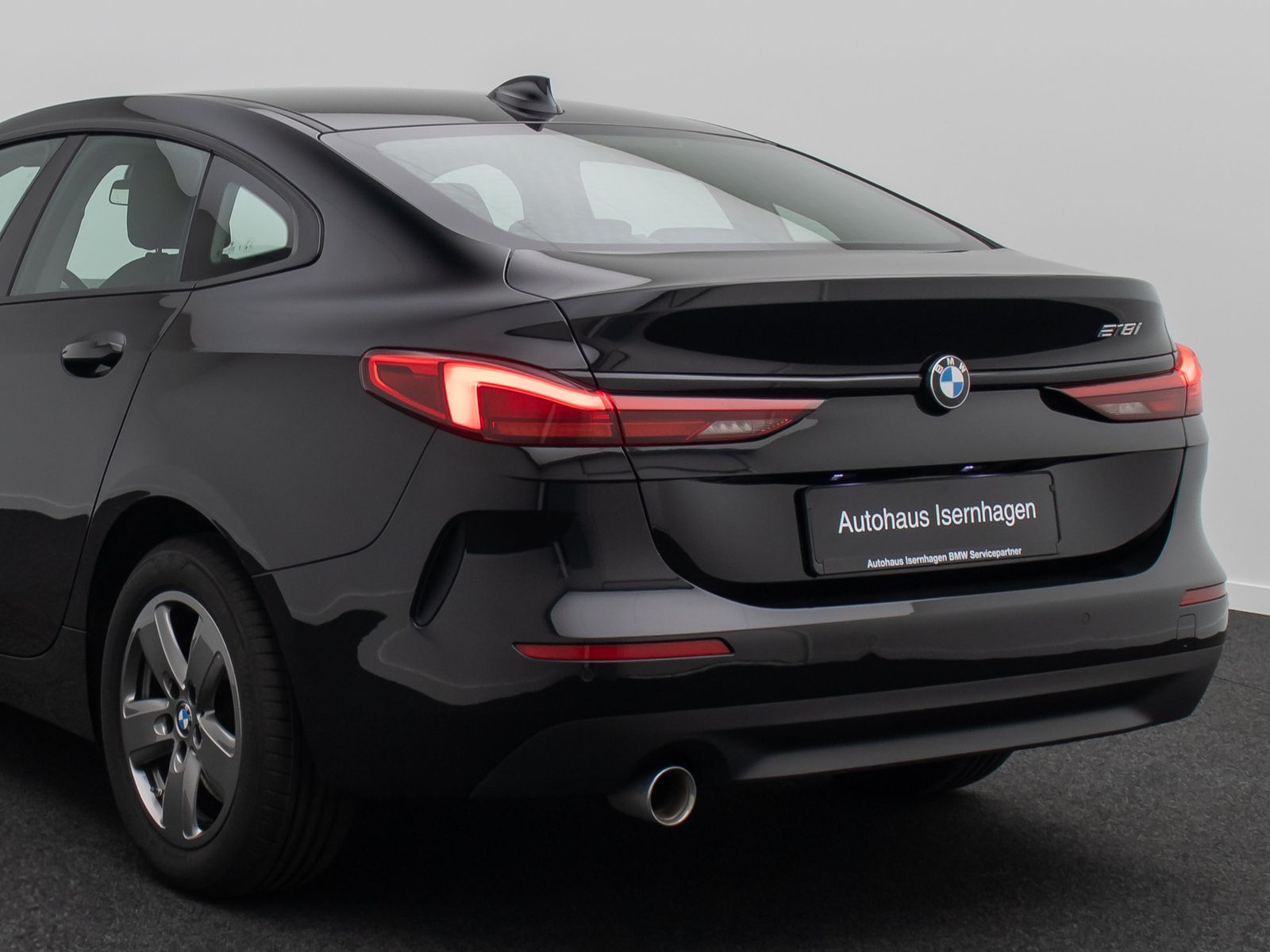 Fahrzeugabbildung BMW 218i Gran Coupé DAB GeschwindigReg PDC LED WLAN