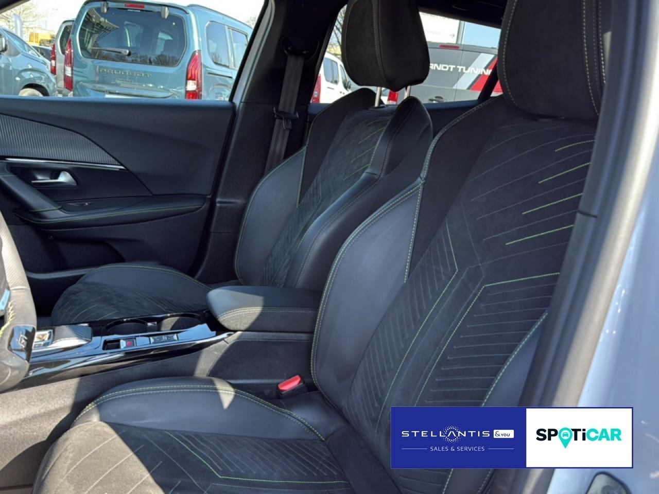 Peugeot 2008 1.2 PureTech 130 GT