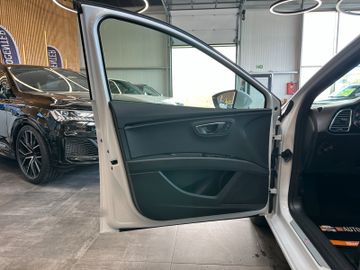 MYAUTOCENTER – Gebraucht- und Jahreswagen mit Werkstattservice in Pfaffenhofen Seat Leon *KEYLES*PANO*ACC*LED*PDCCAM*FR*ALCANTARA*