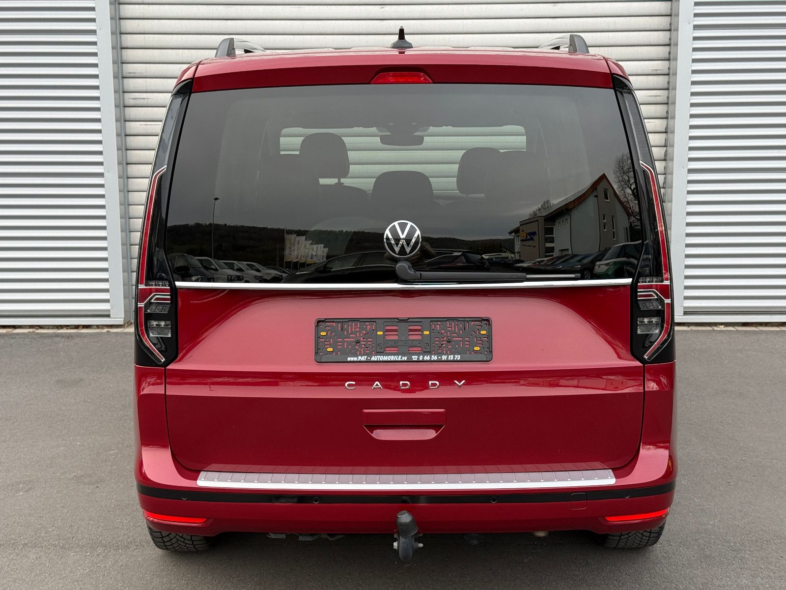 Fahrzeugabbildung Volkswagen Caddy Style TDI DSG ACC AHK Navi LED Pano Sthz