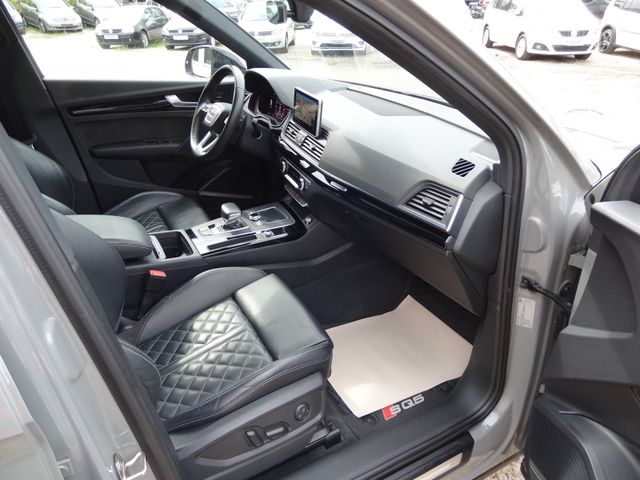 Fahrzeugabbildung Audi SQ5 3.0 TFSI quattro/Pano/StH/Raute/HUD/Kam/AHK/