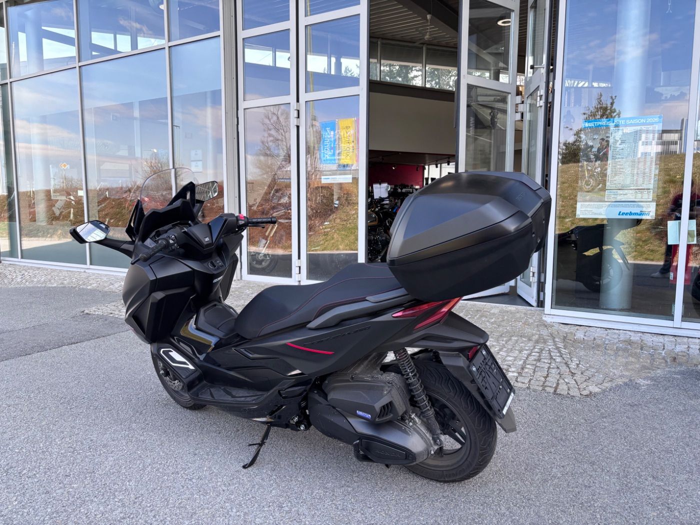 Fahrzeugabbildung Honda Forza 350 NSS 350, wenig KM,