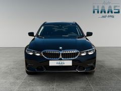 Fahrzeugabbildung BMW 318i T Sport Line LED*Tempomat*Kessy*Navi AHK Sh