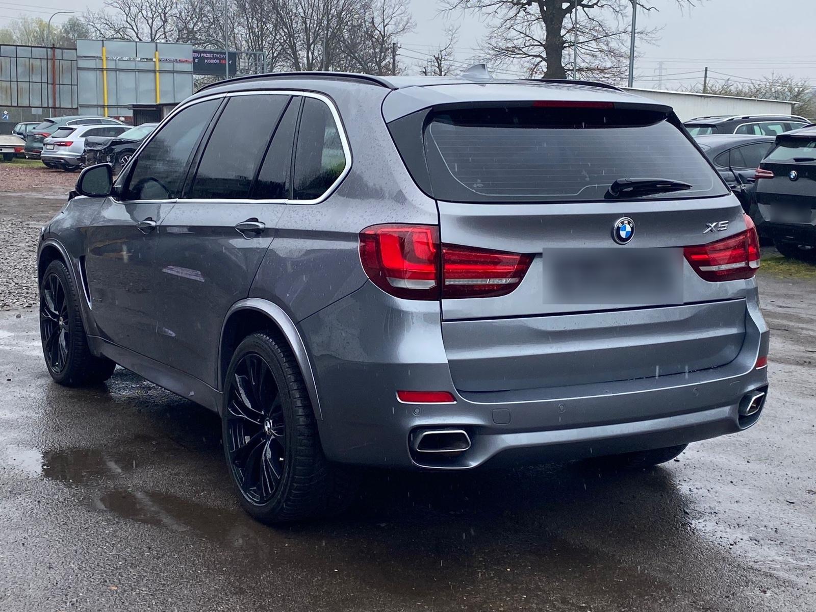 BMW X5 xDrive50i MSport Panorama SitzKlima