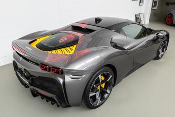 2022 Ferrari SF90 缩略图 16