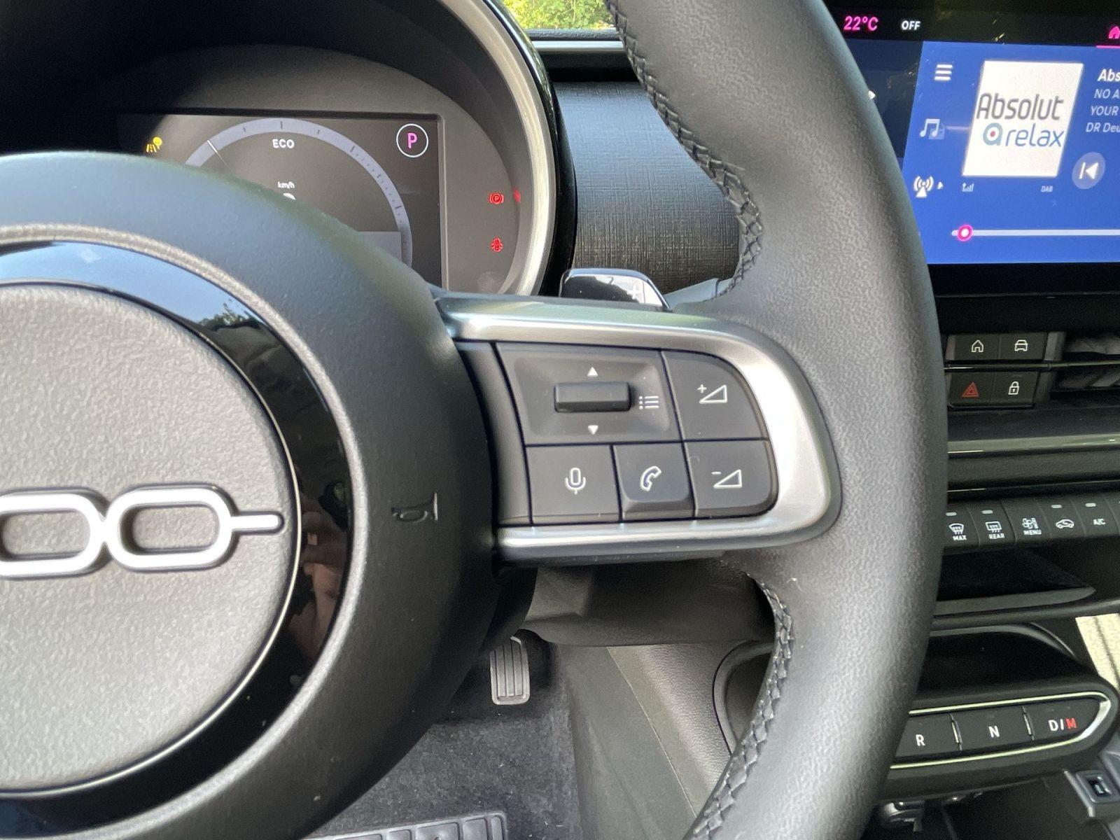 Fiat 600 Hybrid Special Edition NAVI|LED|SHZ|CarPlay|