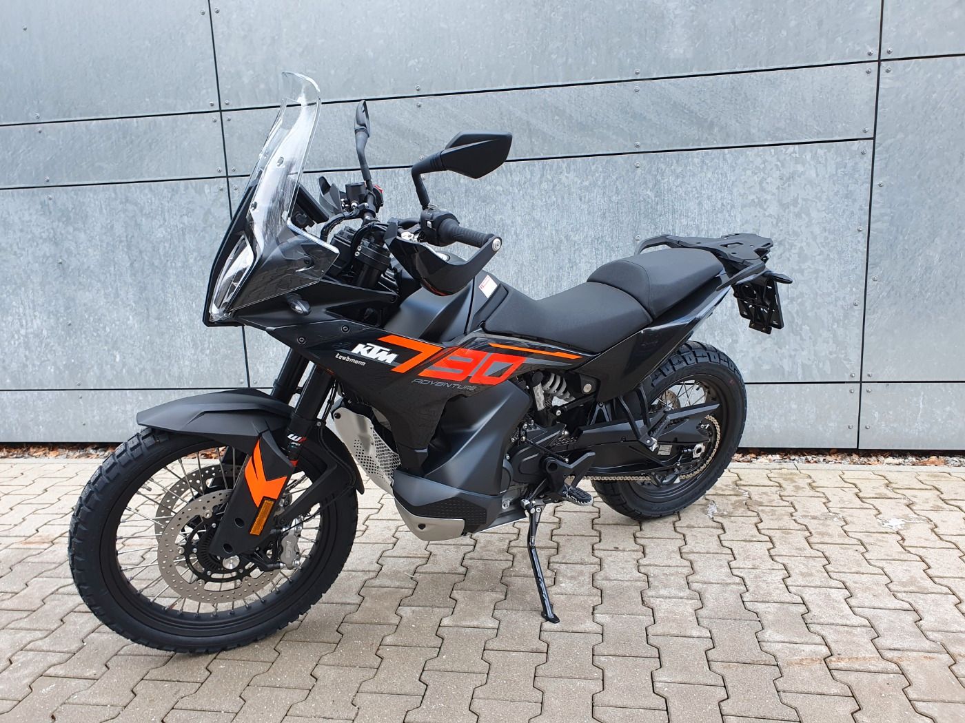 Fahrzeugabbildung KTM 790 Adventure 2023