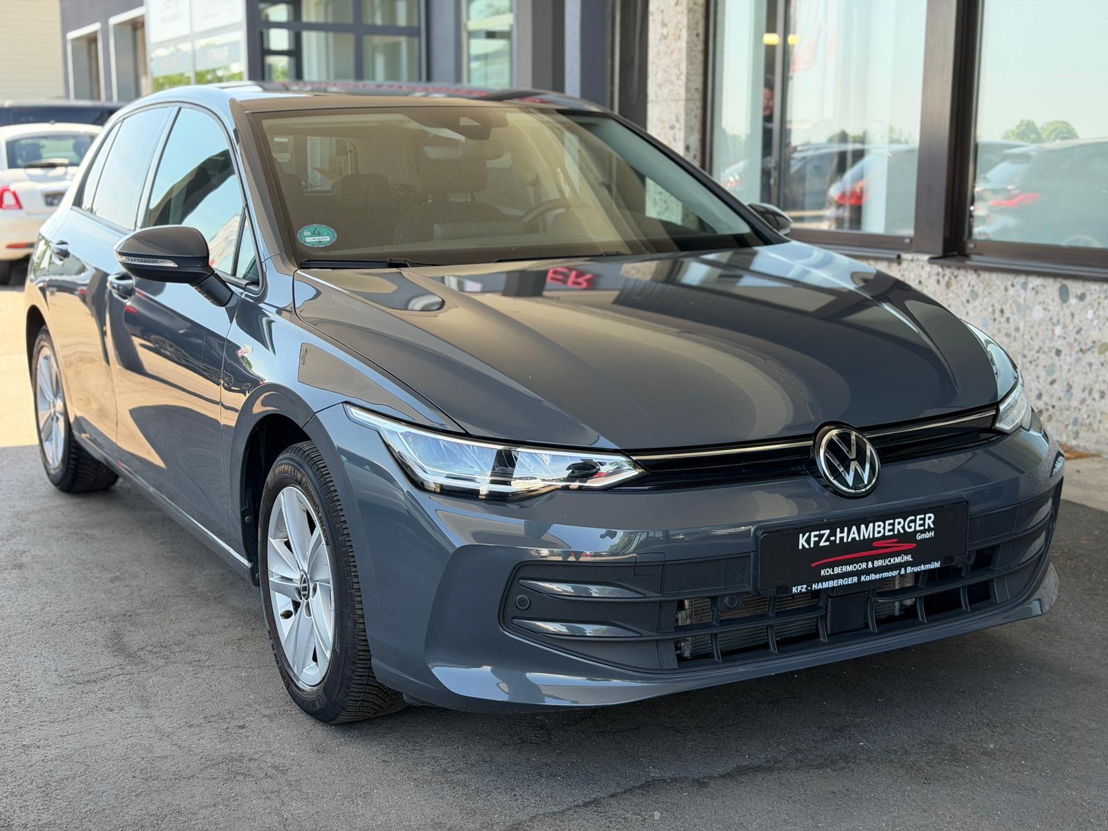 Volkswagen Golf VIII LIM. 1.5 TSI DSG ACC PDC SHZ LNKRDHZ, миниатюра 4