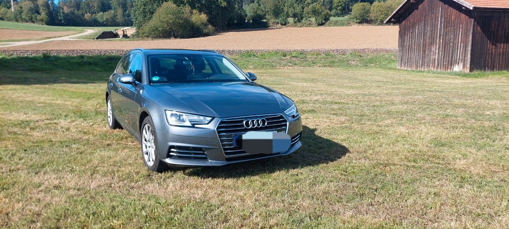 Image of Audi A4