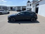 Cupra Leon 1.5 TSI DSG 173€ m.20% Anz. Navi RFK SHZ Pa - schwarze Cupra Leon