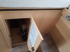 Sunlight I 67 S Adventure Einzelbetten und Hubbett