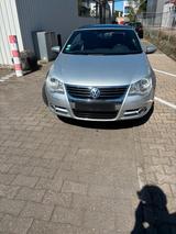 Volkswagen VW EOS das stand Auto. Mit Panorama Dach - Volkswagen Eos: Kleinwagen