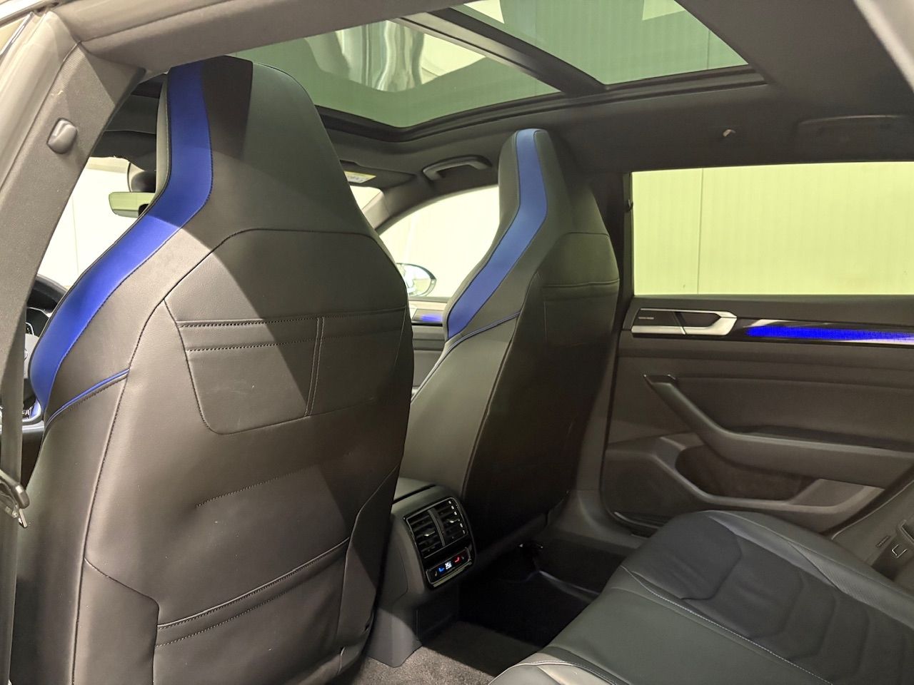 Arteon Shootingbrake R 4Motion 2.0 TSI DSG LEDER