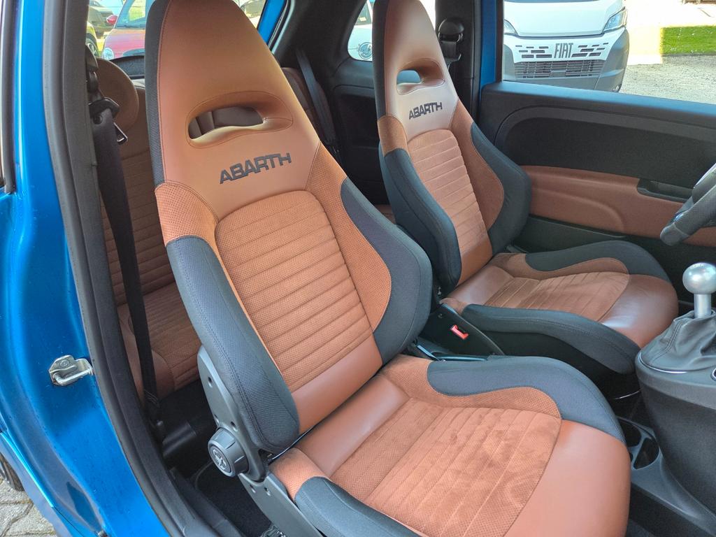 Abarth 595 Competizione