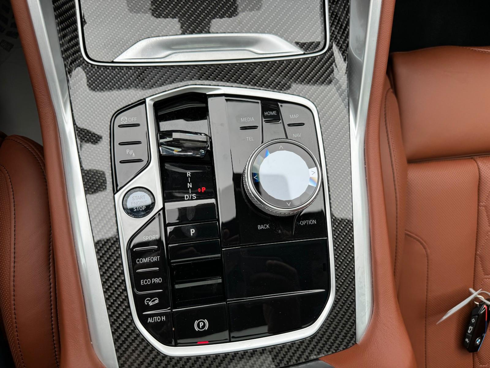 BMW X6 M60 i xDrive /M Sitze/Integral/Pan/NP150.000€