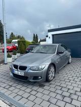 BMW 320d-Cabrio/LCI/M-Paket/Mem-Sitze el./Temp/HiFi - BMW 320 mit Diesel-Antrieb: Cabrio