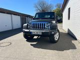 Jeep Wrangler Sport 2.8 CRD Sport - Jeep Wrangler: Schwarz