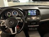 Mercedes-Benz E 500 Cabriolet E 500 - - Mercedes-Benz E-Class: Schwarz, Cabrio