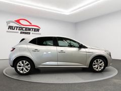 RENAULT Megane Limited Navi Kamera LED SHZ PDC HU-Neu