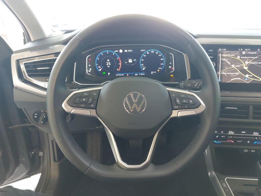 Fahrzeugabbildung Volkswagen Taigo 1.0 TSI DSG Style ACC Navi
