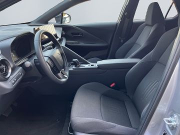 Toyota C-HR - 9
