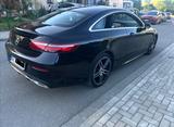 Mercedes-Benz AMG Line  Autom  Wide, Pano Burm, 360 - Mercedes-Benz E 200 in Bochum