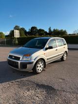 Ford Fusion      Rentnerfahrzeug,Automatik - gebrauchte Ford Fusion aus dem Jahr 2006