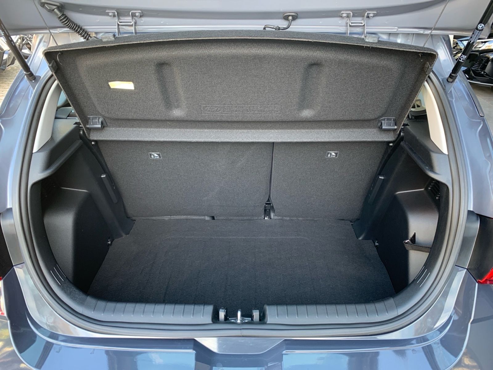 Hyundai i20 – Bild 12