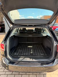 Volkswagen Passat Variant - 7