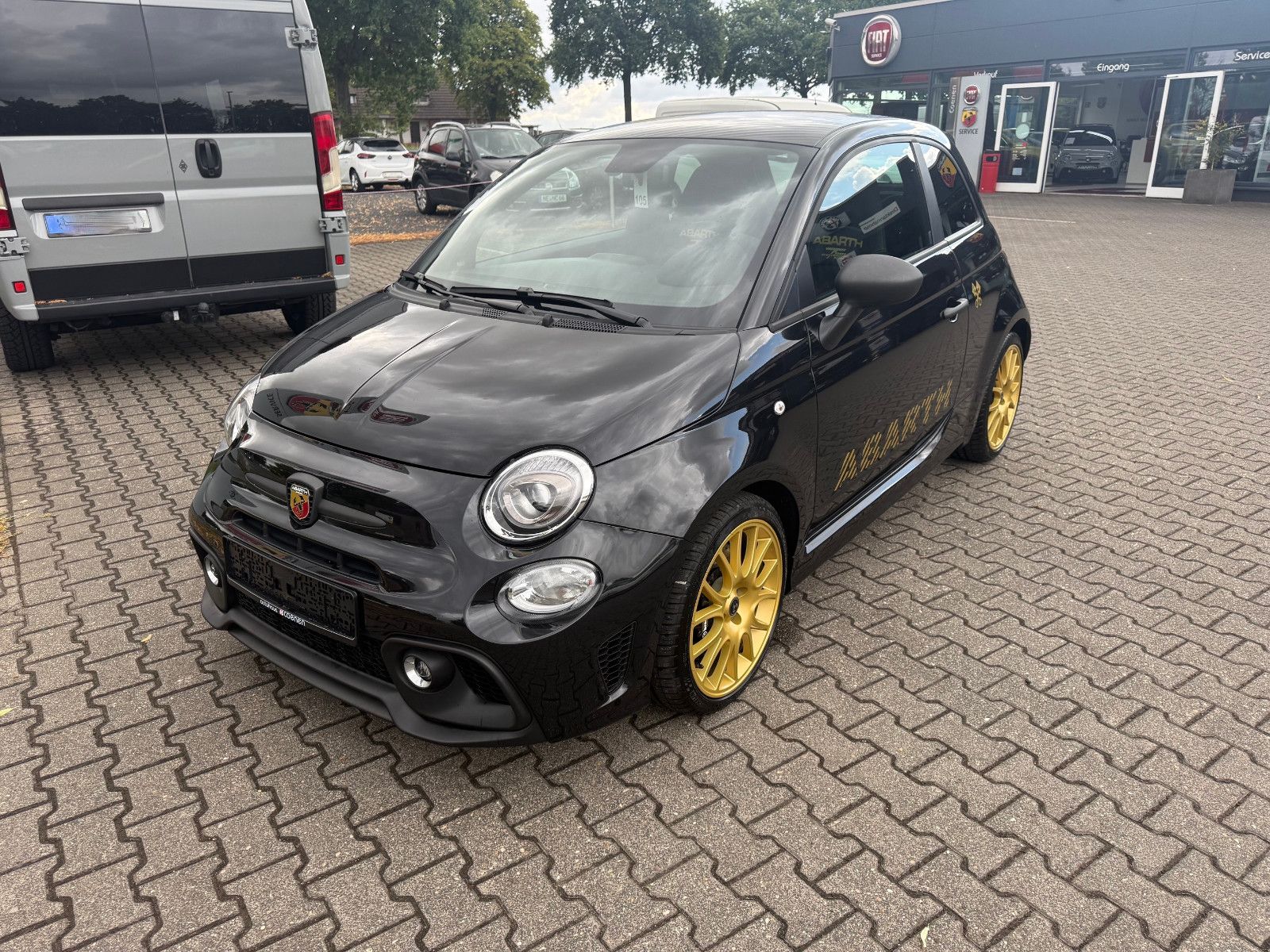 Abarth 695 75° Anniversario limitierte Sonderedition imagem 2