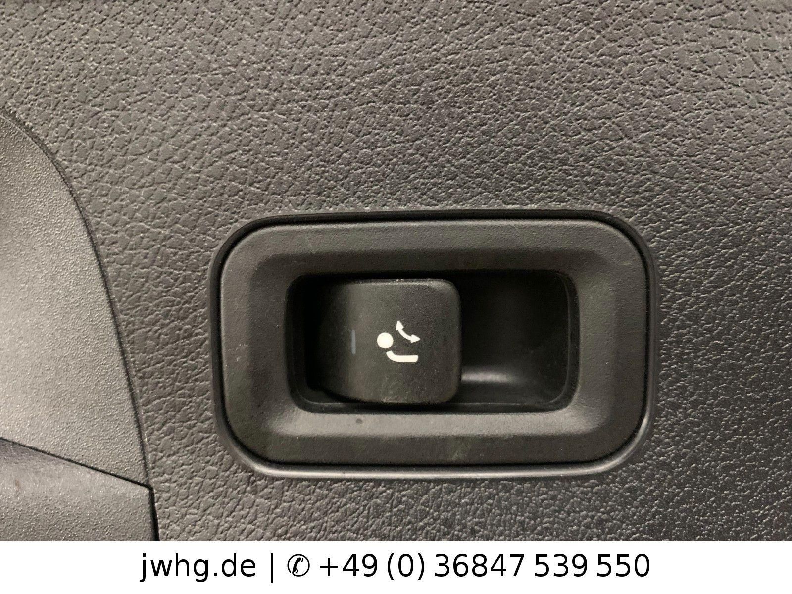 Mercedes-Benz CLA 220 4M SB LED Tempo StHz AHK DAB SpurAss 17" foto 7